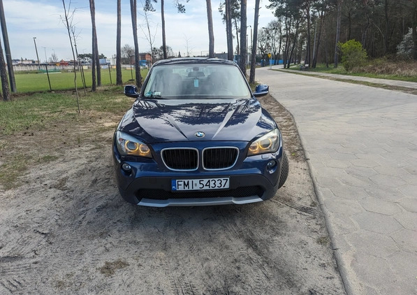 BMW X1 cena 41900 przebieg: 124000, rok produkcji 2011 z Piaski małe 67